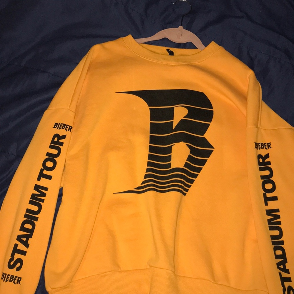 2017 Justin Bieber Authentic Stadium tour sweater